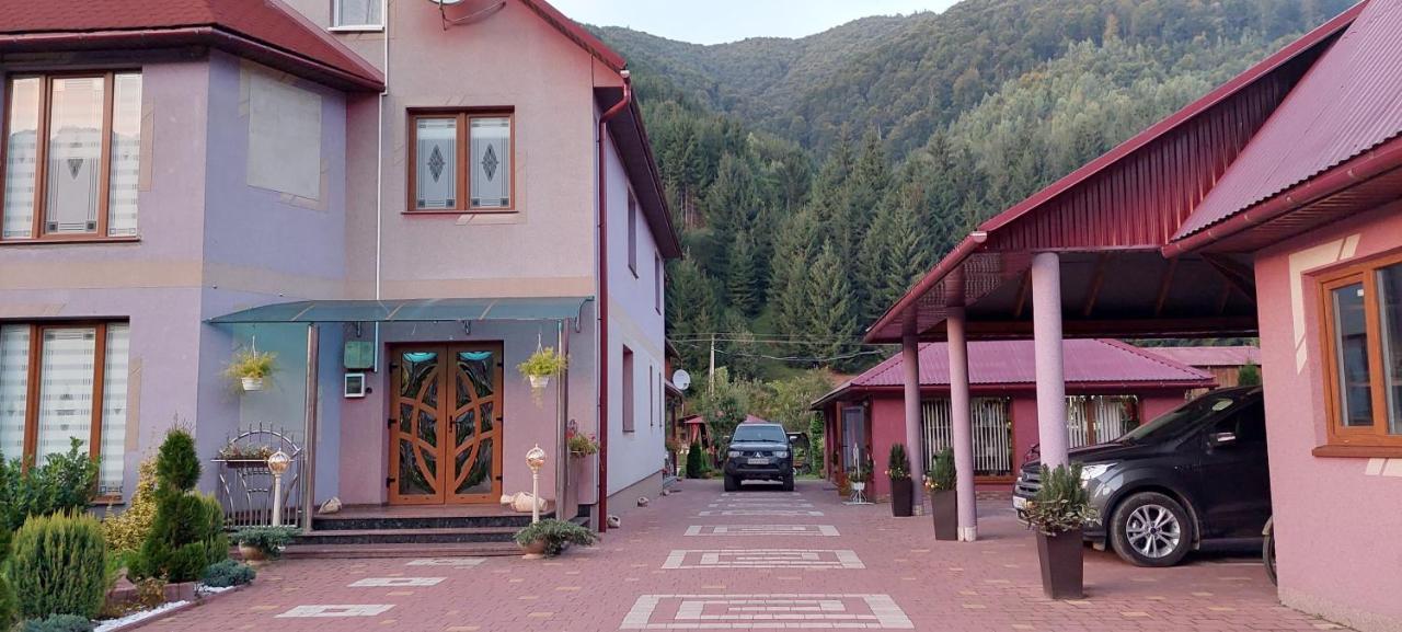 Садиба Квітка Карпат Russkaya Mokraya Dış mekan fotoğraf
